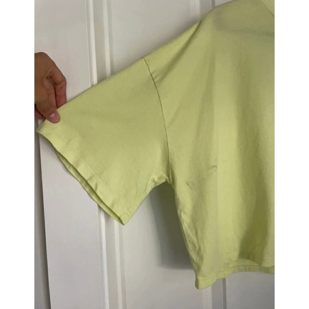 Crop Top - Picture 3 of 3